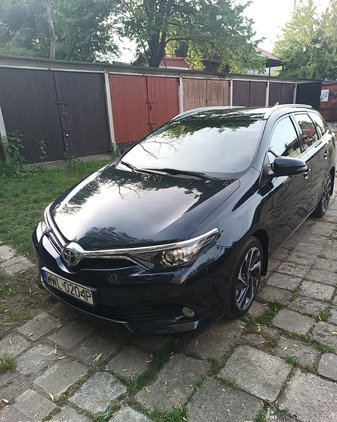 Toyota Auris cena 62900 przebieg: 82512, rok produkcji 2017 z Wołomin małe 154